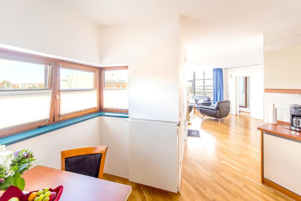 Hochwertige Apartments Im Stralsunder Hafen Exteriör bild